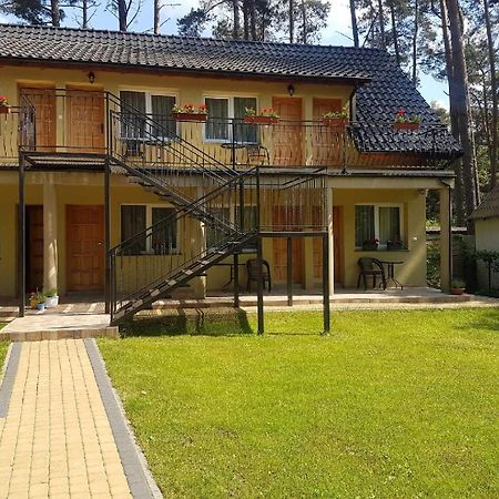Dom Goscinny U Doroty Pobierowo Exterior photo